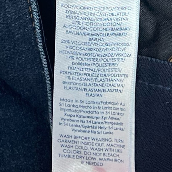 CHAPS Dark Wash Mid Rise Skinny Jeans Blue Denim Size 6 Stretchy Pockets - Picture 8 of 8